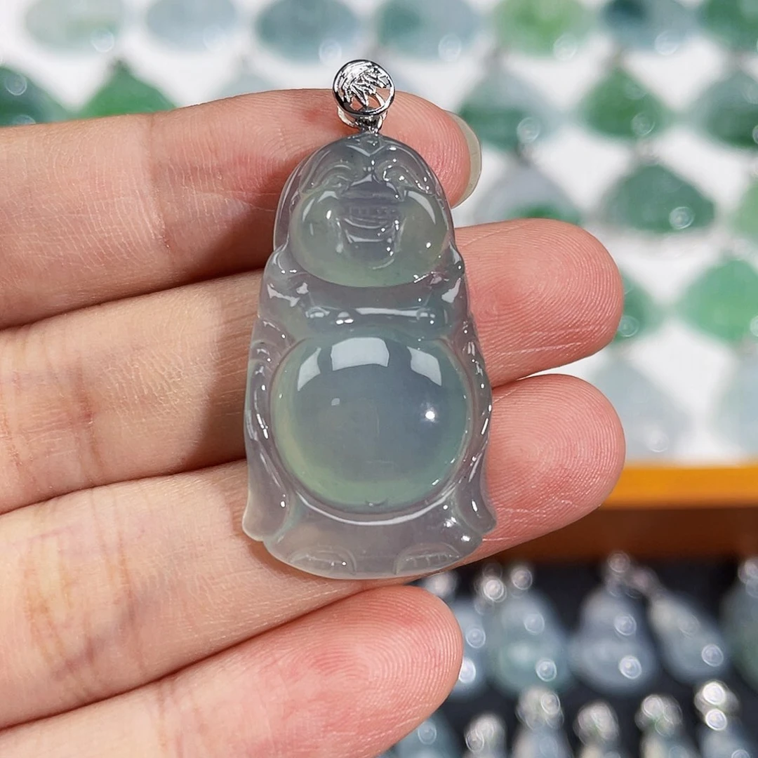 翡翠18K金镶嵌颈饰吊坠