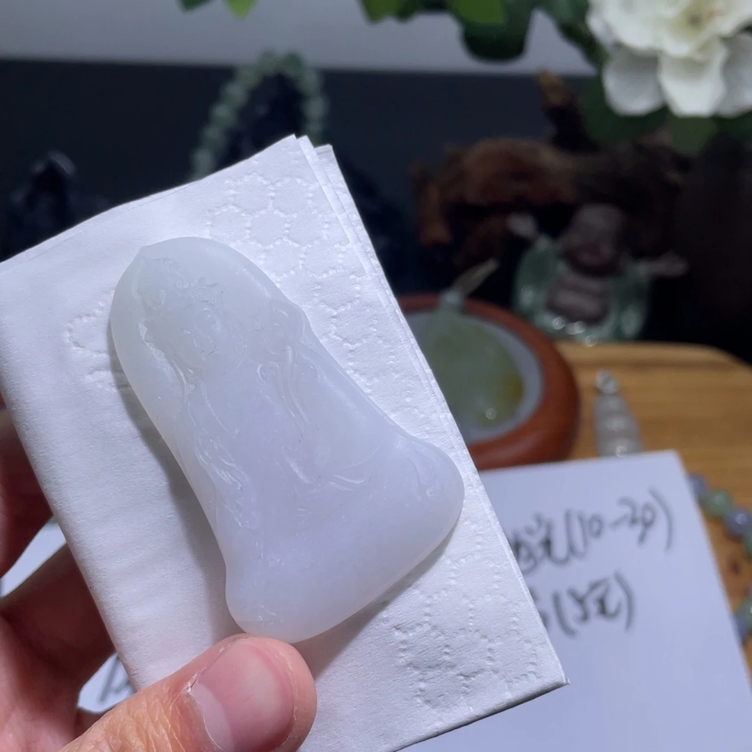 定制翡翠未镶嵌吊坠月入百万毛货