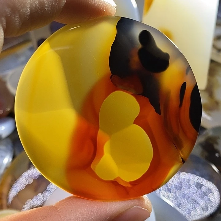 未镶嵌颈饰玛瑙/玉髓