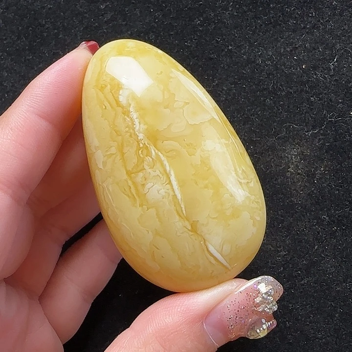 蜜蜡珠宝奇石未镶嵌