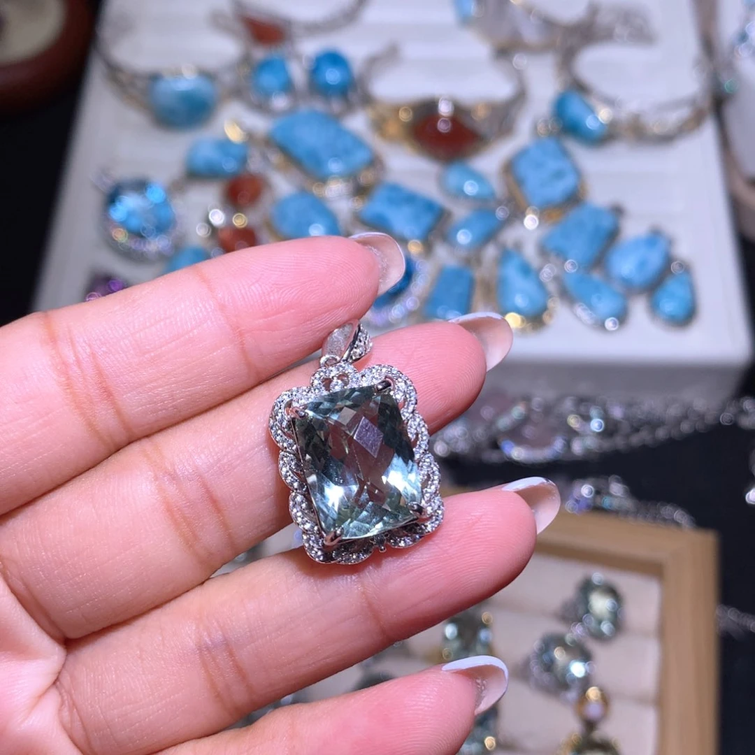 【闪购商品】银S925镶嵌戒指水晶G****漫戒指