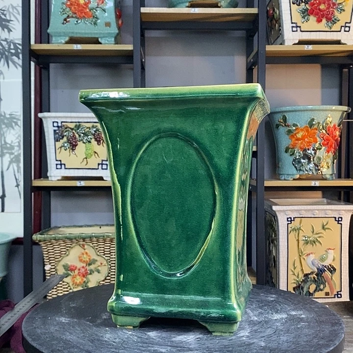 紫砂花盆云*5。