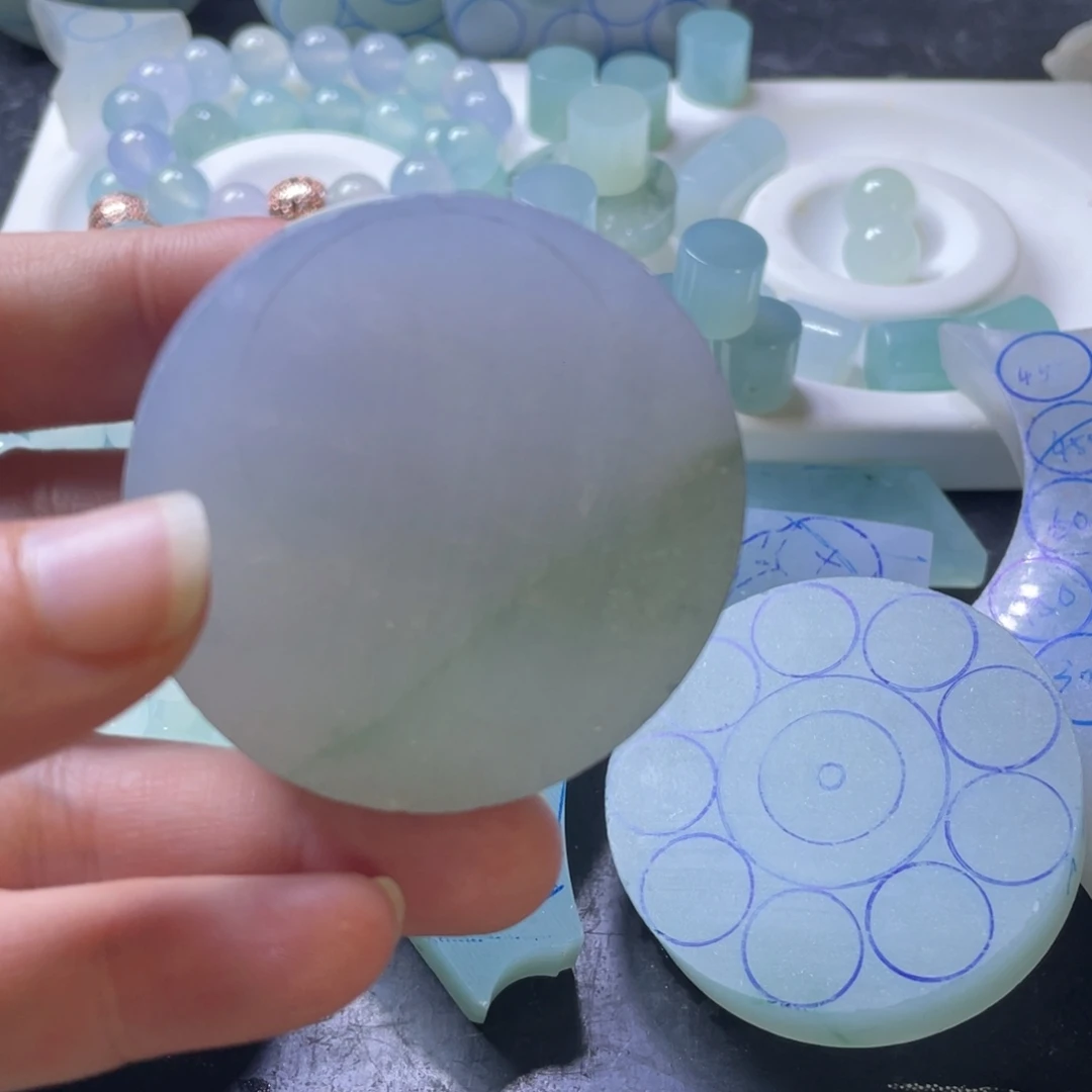 一***梦定制翡翠未镶嵌镯心包工