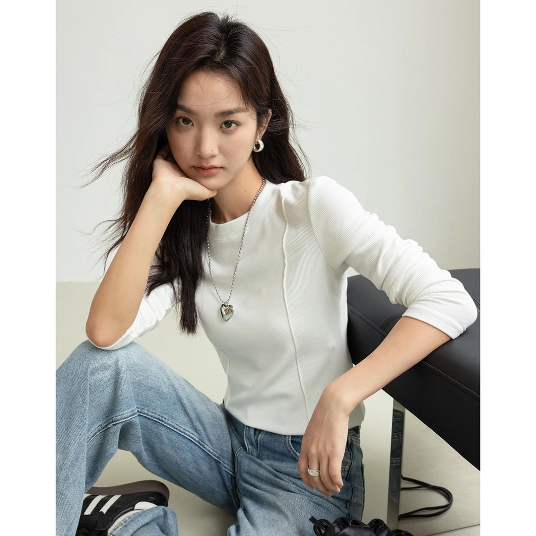 【重百粉丝专享】德·玛纳软软糯糯小内搭舒适百搭圆领打底衫女