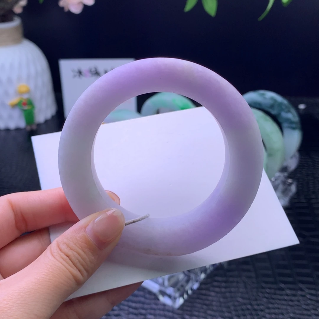 定制翡翠未镶嵌手镯