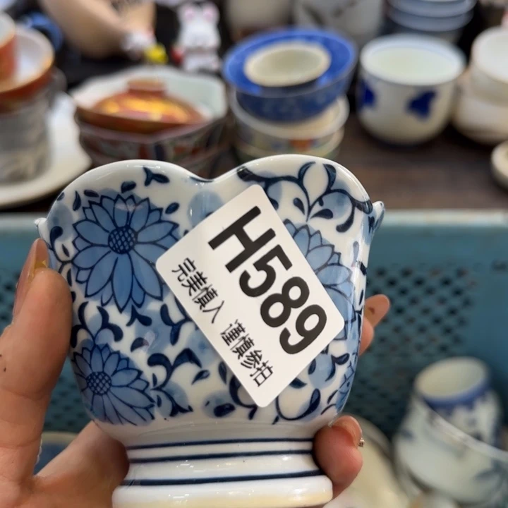 瓷片C*哈哈哈哈哈哈哈哈