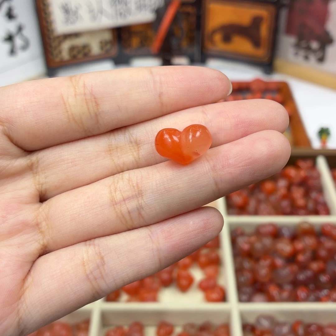 南红玛瑙未镶嵌配饰南红屁桃