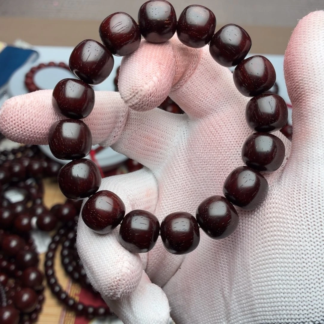 小叶紫檀手串/手链1213老型带金星