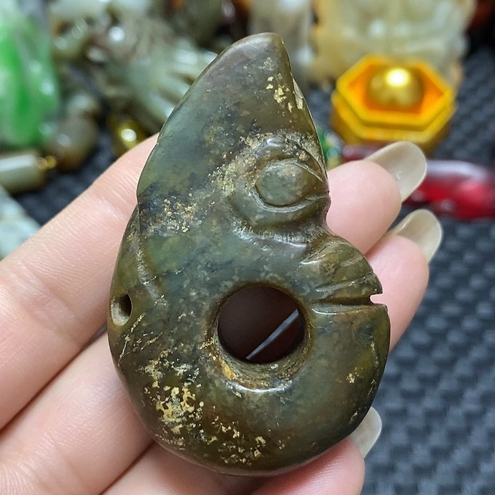 龙脊菩提吊坠
