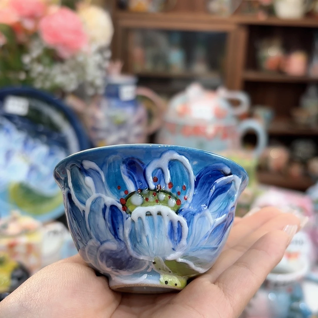 瓷片?**?哈哈哈哈哈哈哈哈哈哈哈哈哈