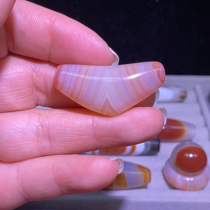 玛瑙/玉髓未镶嵌颈饰