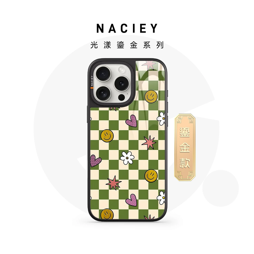 Naciey鎏金棋盘笑脸iPhone16手机磁吸个性创意全包防摔光漾手机壳