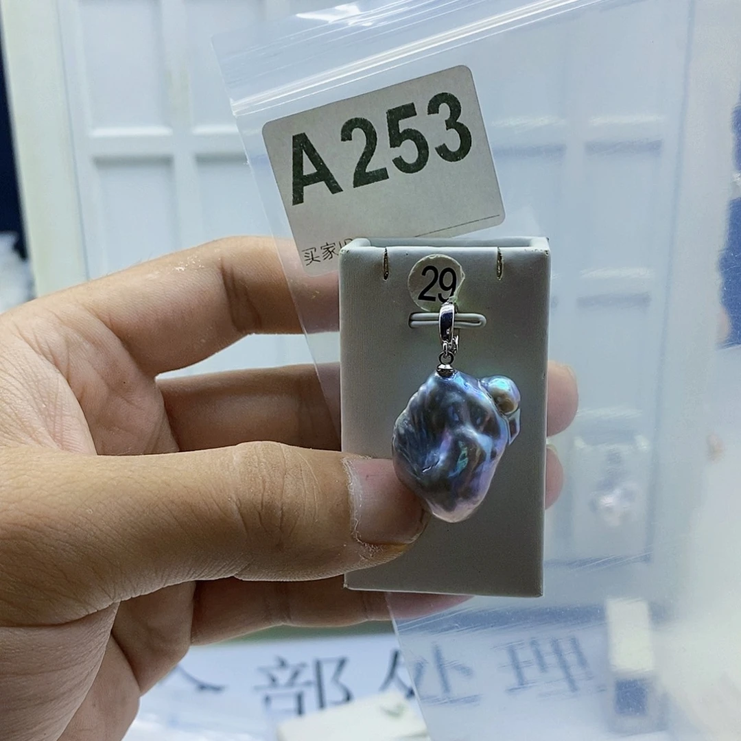 颈饰合金淡水珍珠