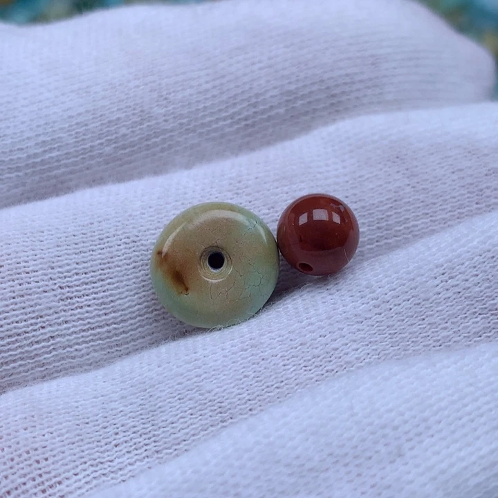 南红玛瑙未镶嵌珠宝奇石