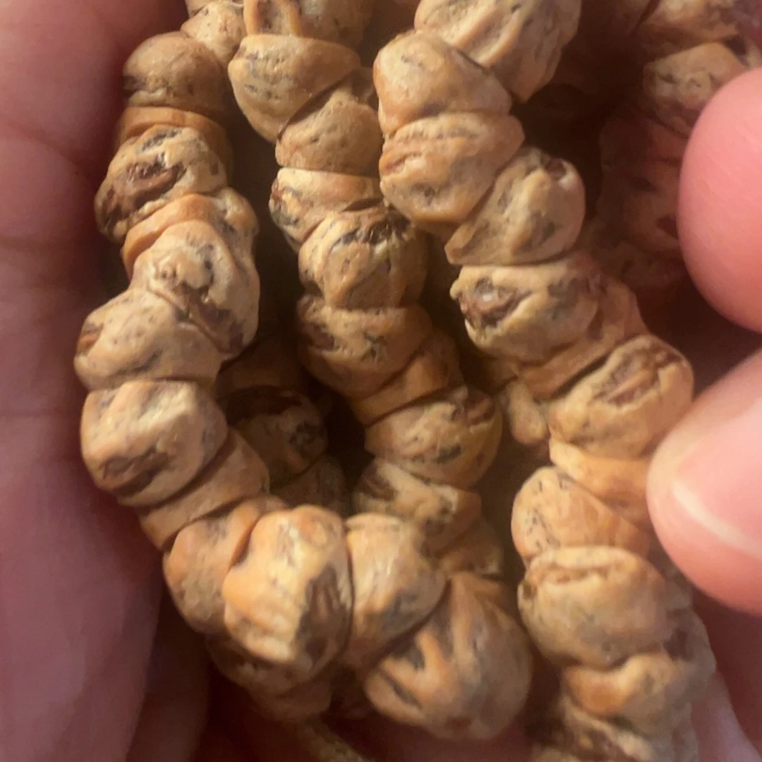 柏香籽/百香籽吊坠F831