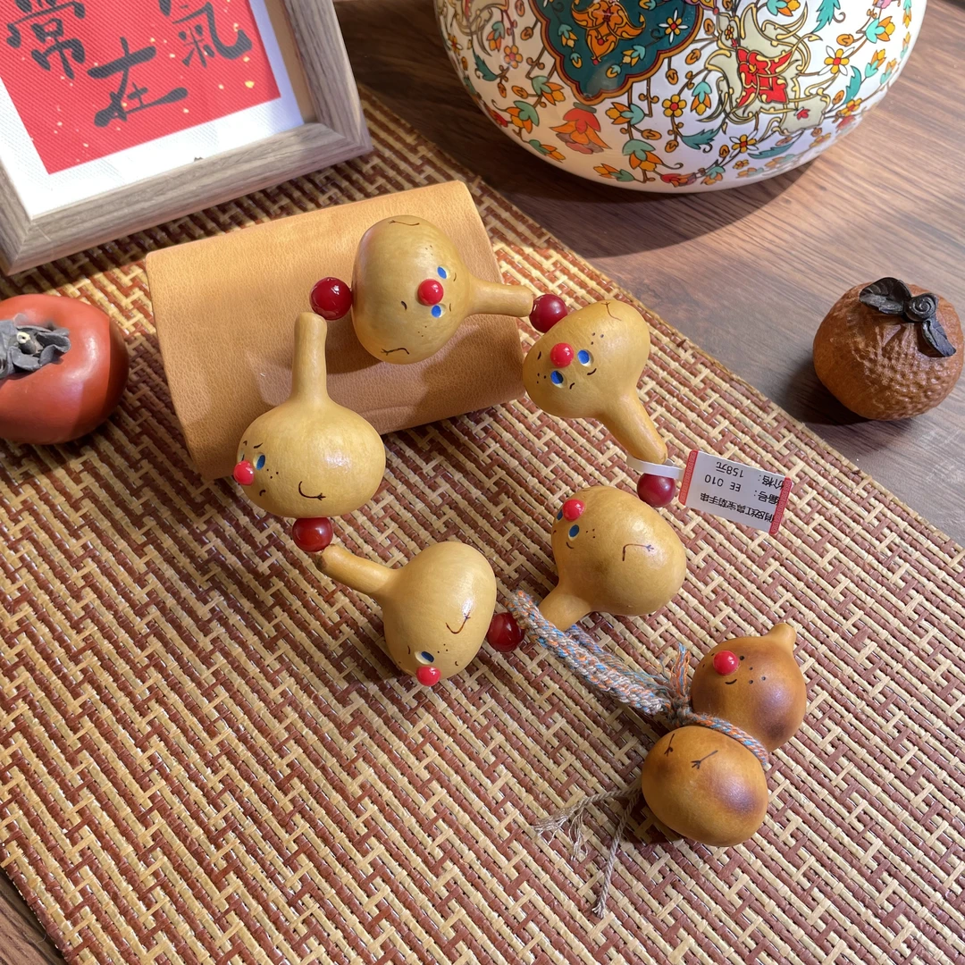 彩虹手作---EE俏皮红鼻宝葫手串