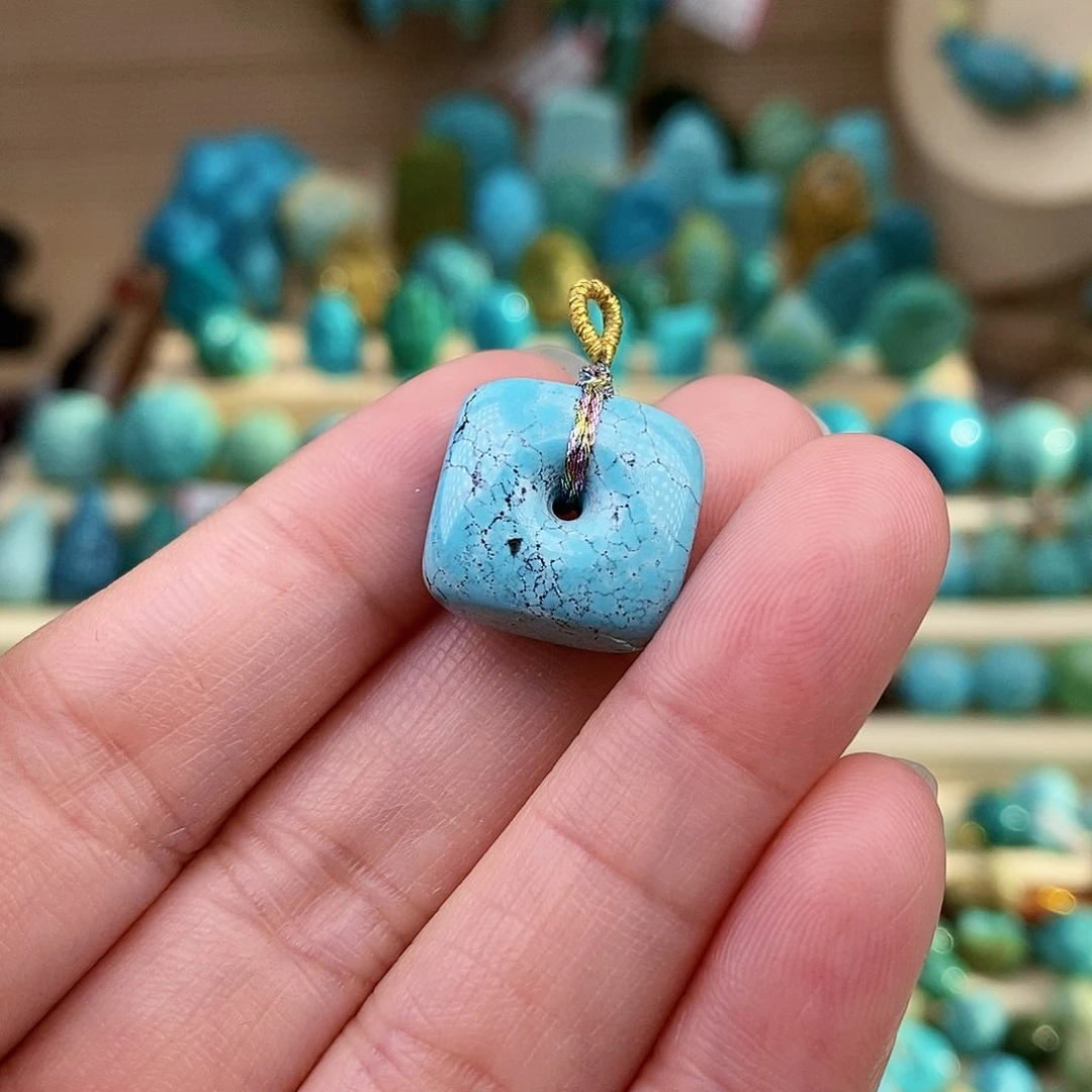 绿松石珠宝奇石未镶嵌