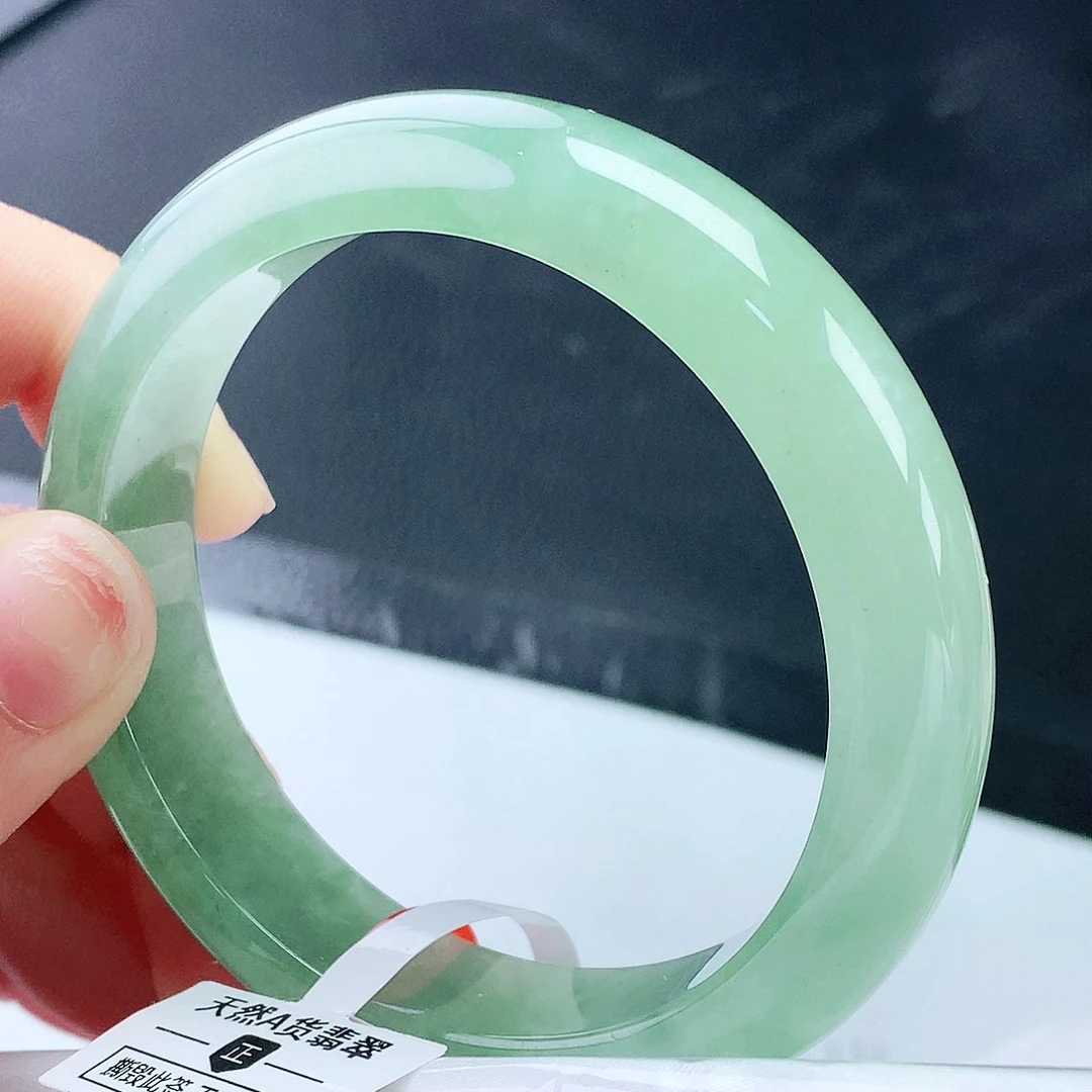 未镶嵌手镯翡翠56圈