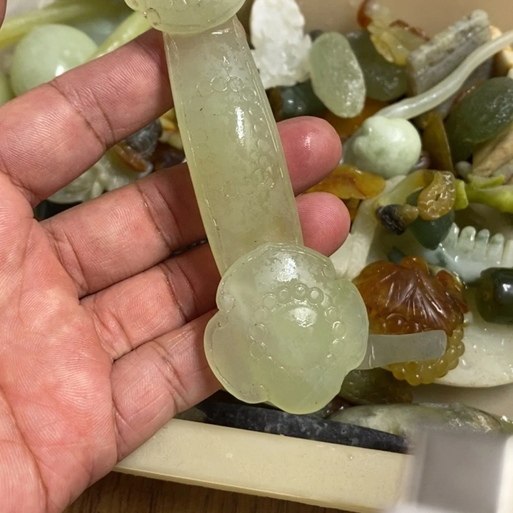未镶嵌蛇纹石玉天然岫玉细条戒指冰透