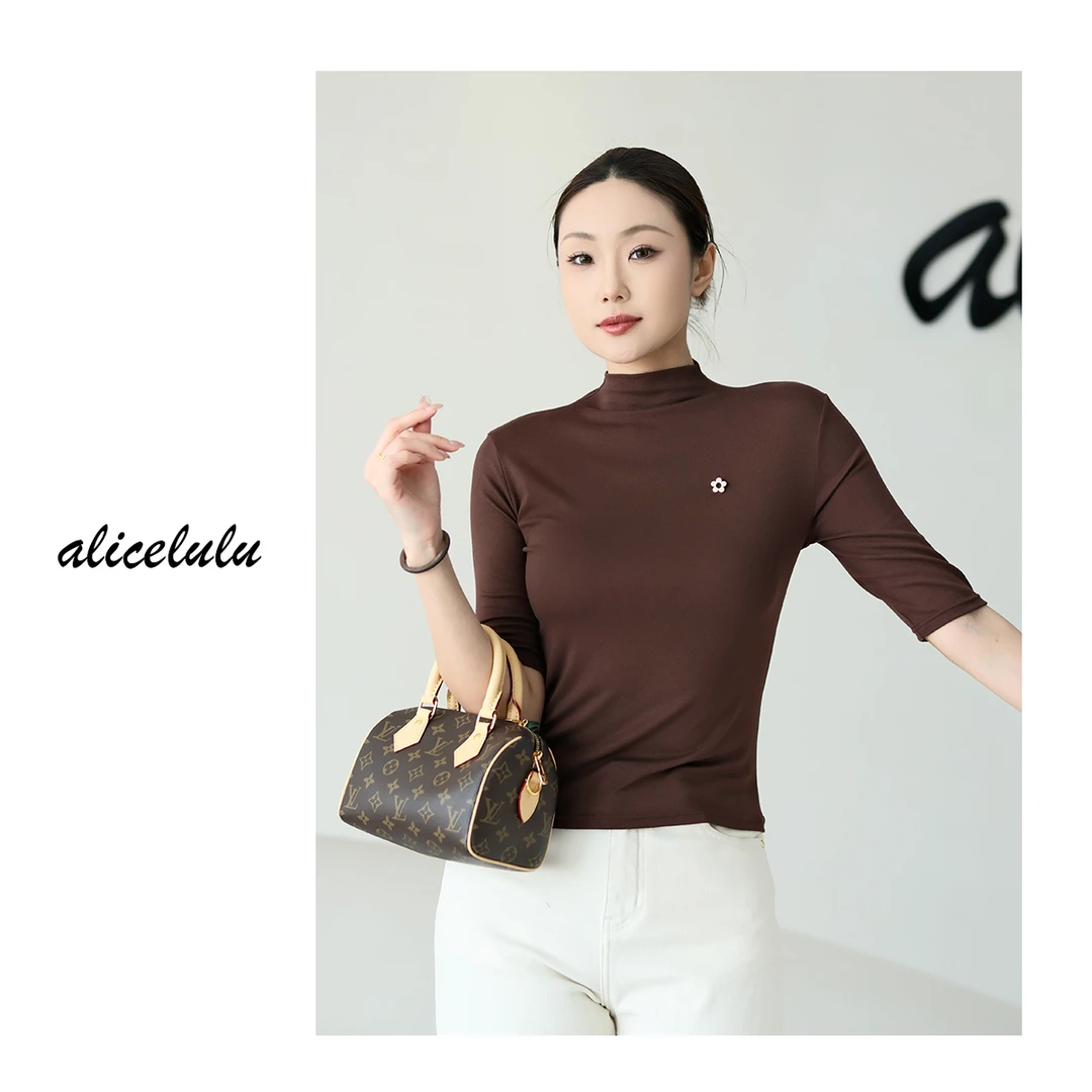 1alicelulu“糖果衣”衬衫小花刺绣弹力显瘦S2139059T