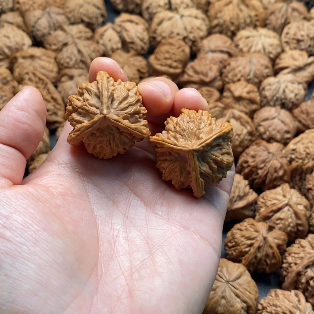 把件文玩核桃35盘山三棱