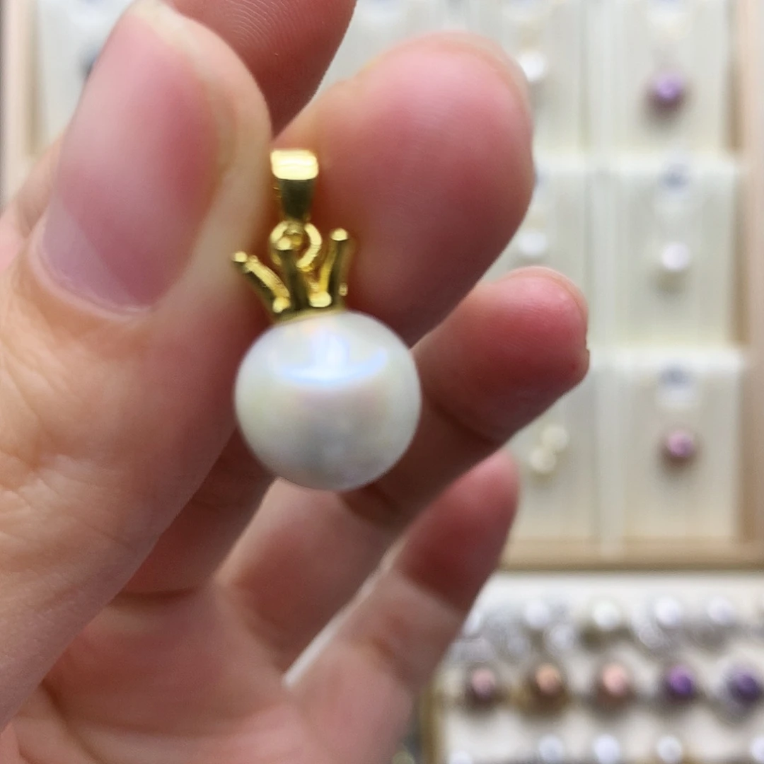 淡水珍珠颈饰合金