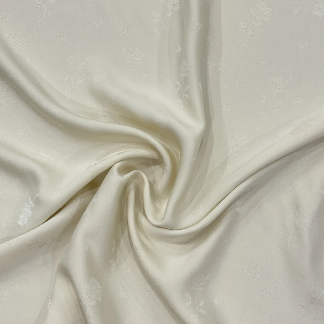 德惠韩香  如意缎面料 米白（拍两米包邮）