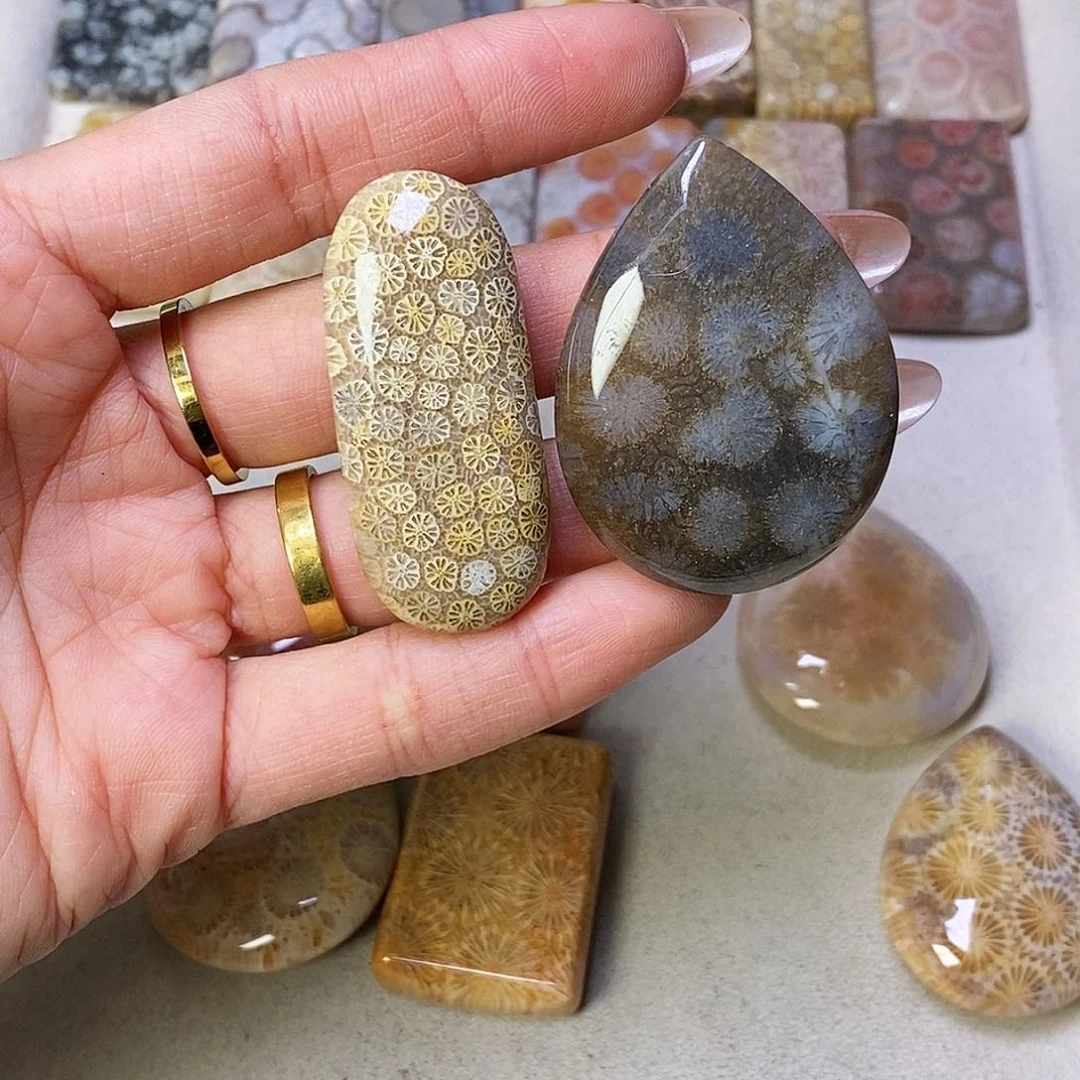 合金颈饰硅化玉今****天