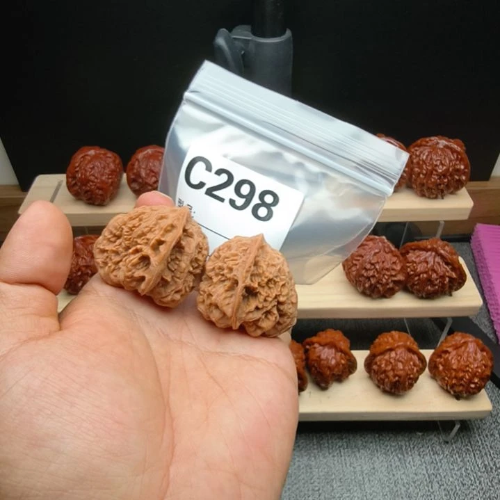 文玩核桃吊坠36龙洞峪异形c298