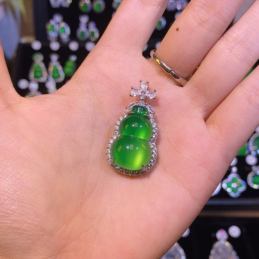 玛瑙/玉髓颈饰合金