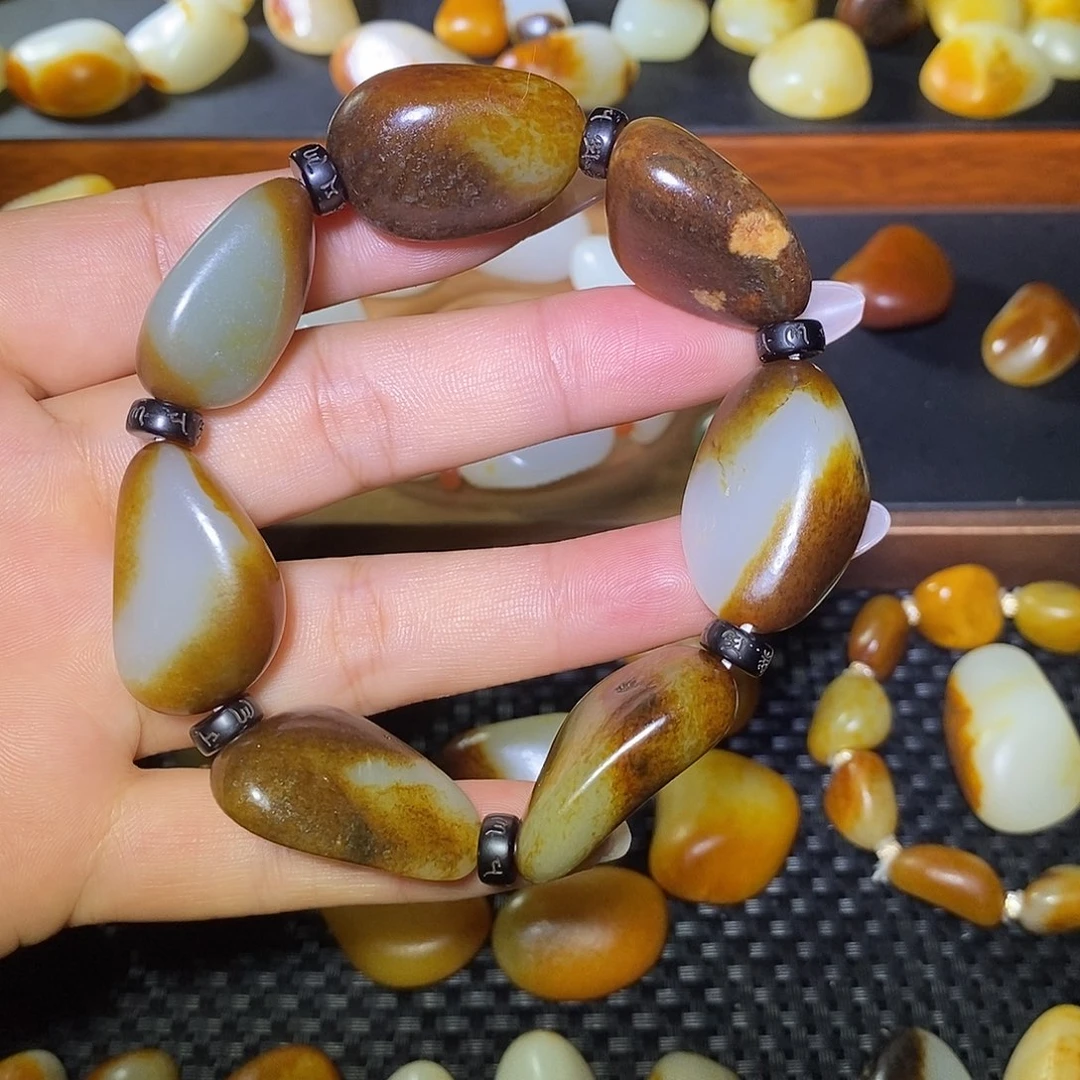 未镶嵌手串和田玉