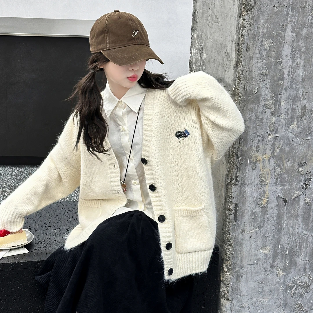 女童针织衫秋冬款2025新款儿童加厚开衫冬装女大童超好看毛衣外套