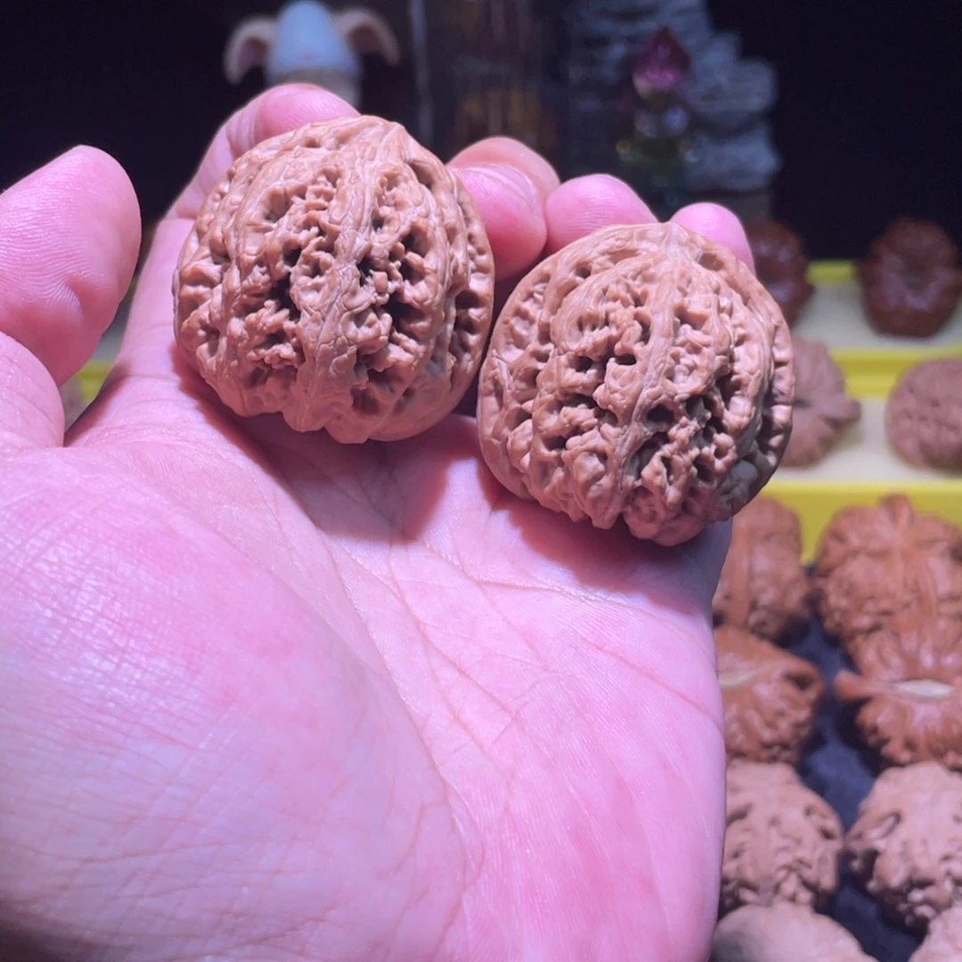 把件文玩核桃41全品49克原装无药红皮大粗筋