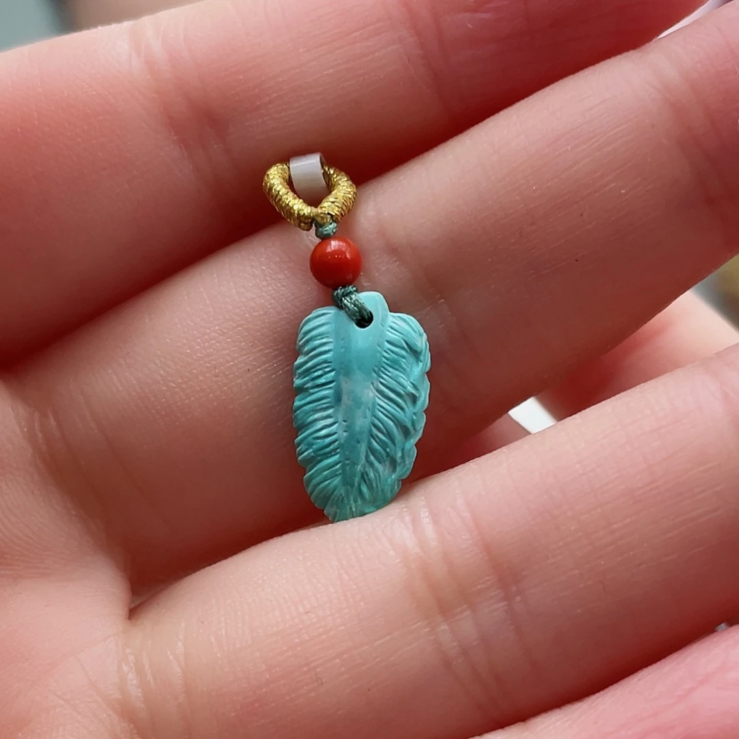 绿松石颈饰未镶嵌