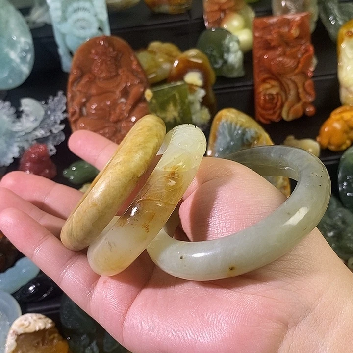 蛇纹石玉合金颈饰