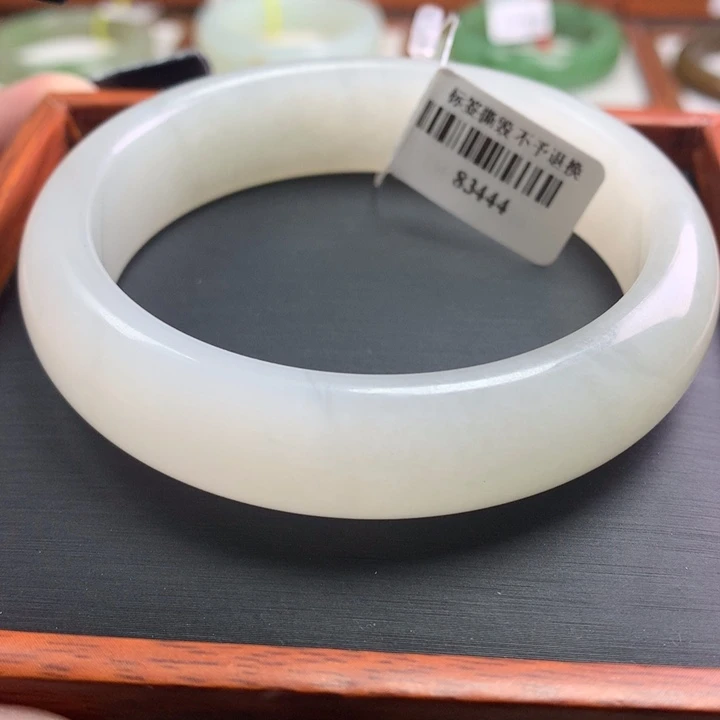 和田玉手镯未镶嵌60-61