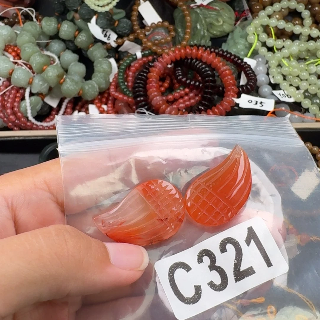 未镶嵌南红玛瑙珠宝奇石