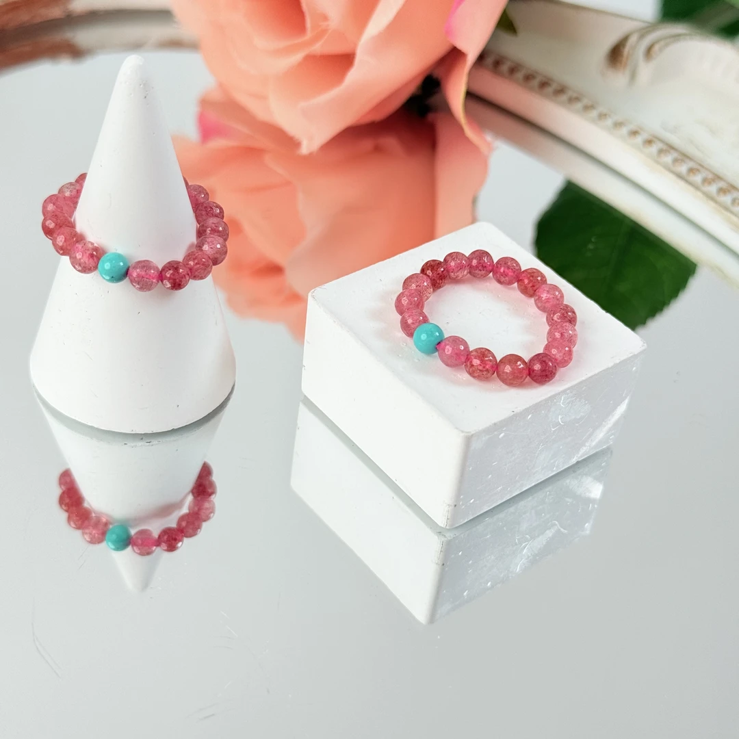 【若芙】草莓晶4-5mm弹力绳戒指面小仙多样性发其一