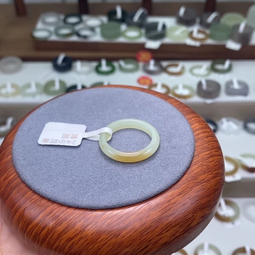 【闪购商品】未镶嵌戒指和田玉  清仓福利 港码19