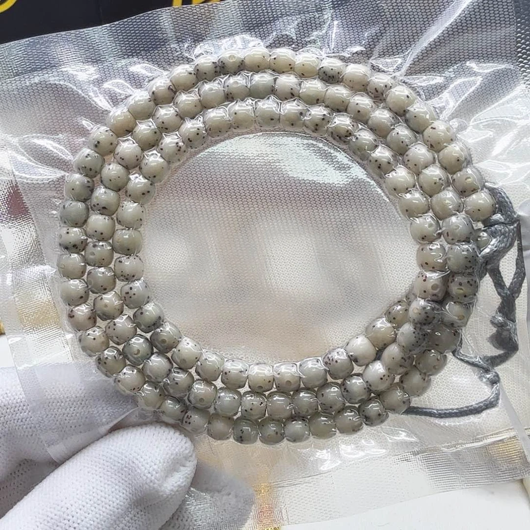星月菩提吊坠11梵天糯冰大眼睛通体6左右108