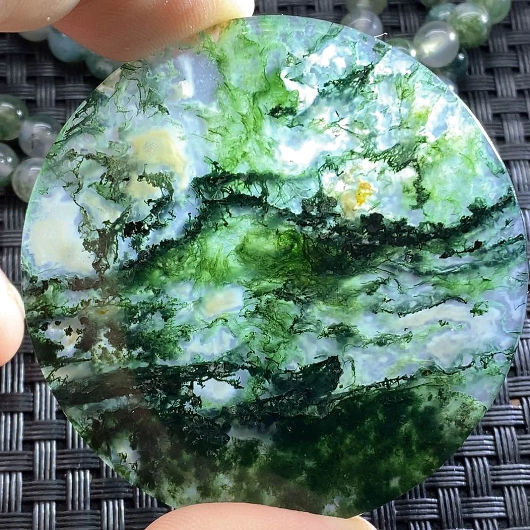 未镶嵌颈饰玛瑙/玉髓刘*山