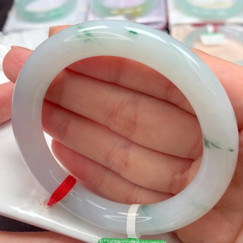 【闪购商品】翡翠手镯未镶嵌天然翡翠手镯