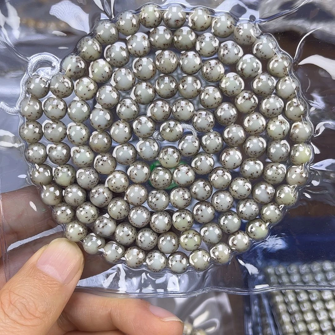 尹***）星月菩提吊坠石玉料圆珠河豚脖挂卡8