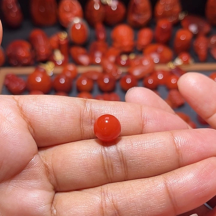 南红玛瑙未镶嵌配饰保山圆珠10mm