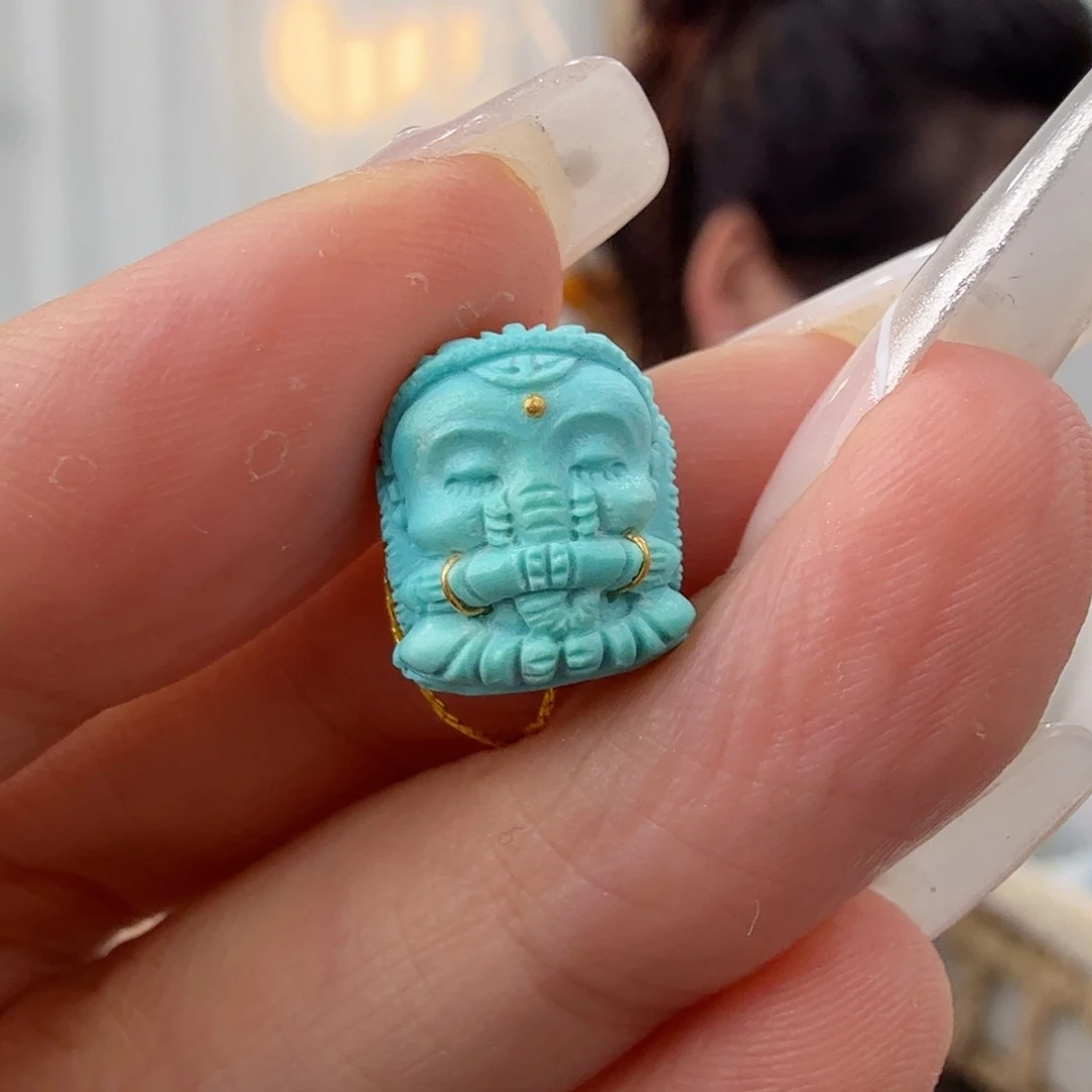 绿松石未镶嵌珠宝奇石