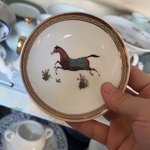 陶瓷4寸碟一个陶瓷