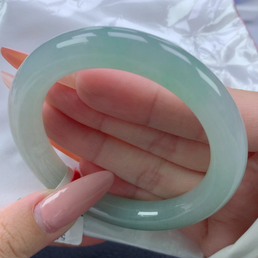 翡翠手镯未镶嵌缅甸天然翡翠A货54
