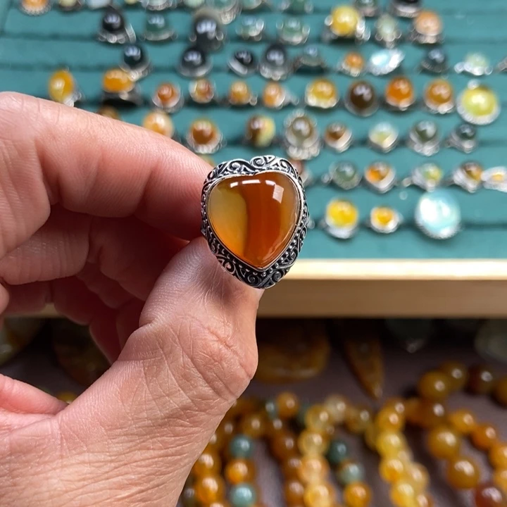 蛇纹石玉手镯未镶嵌天*