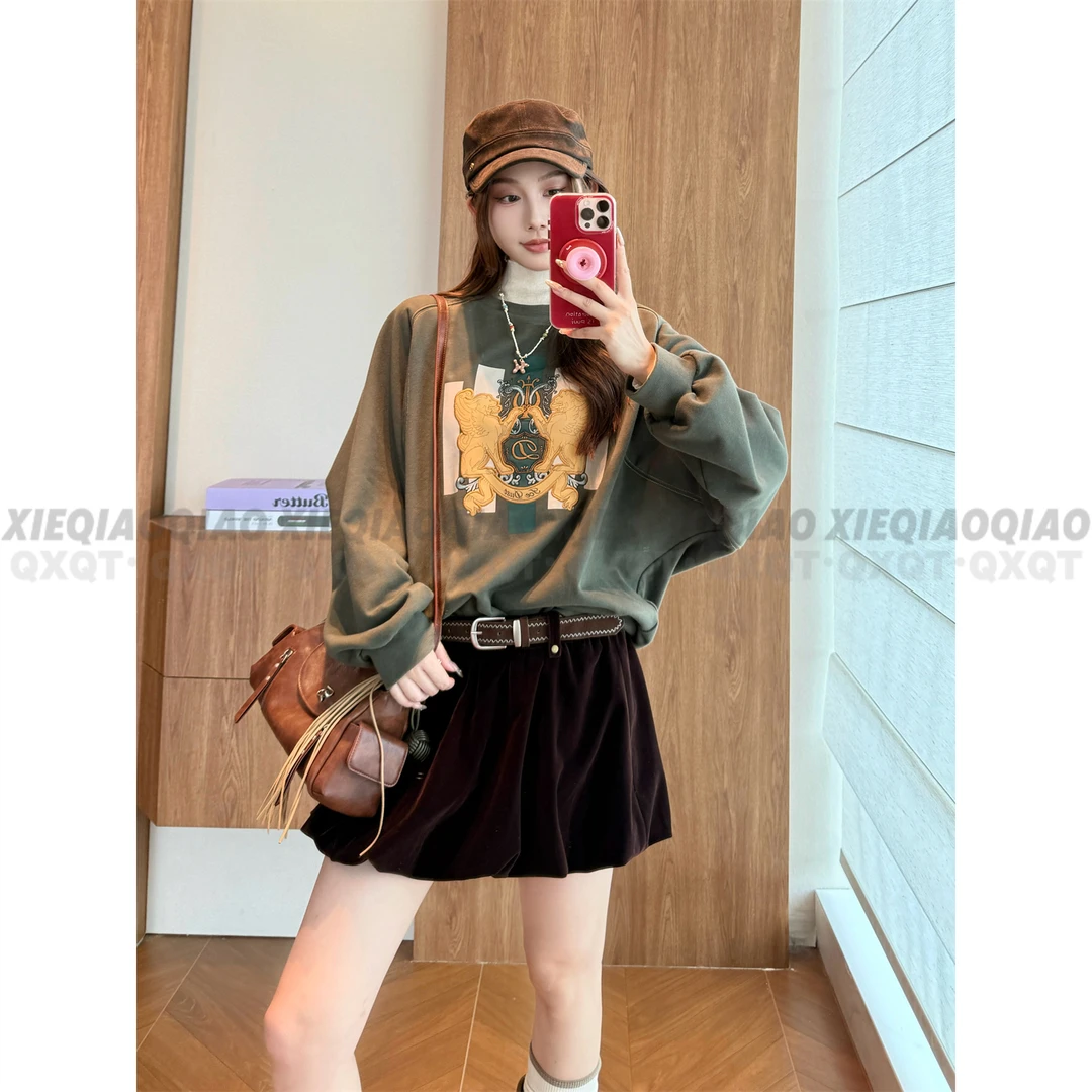 谢荞荞「原野狮子」秋季新款狮子图腾刺绣宽松长袖套头卫衣上衣