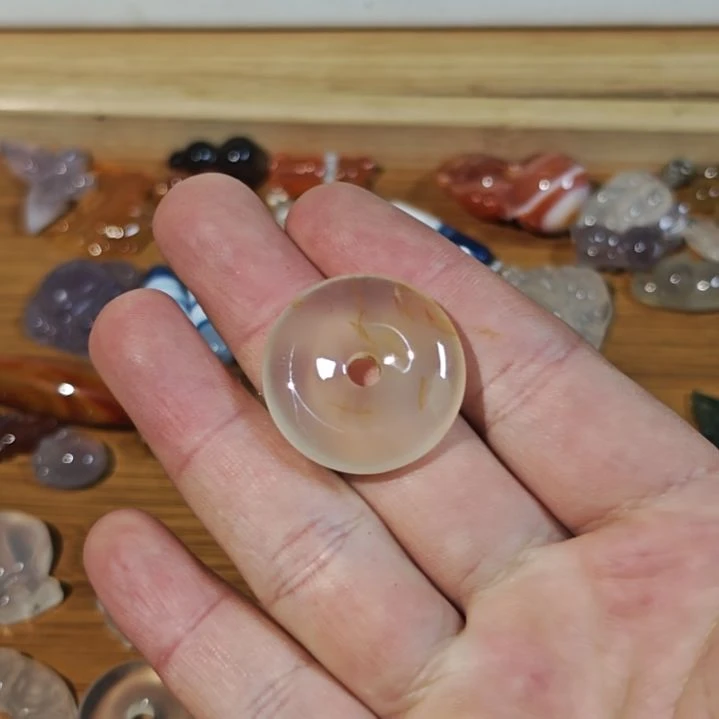 玛瑙/玉髓未镶嵌颈饰